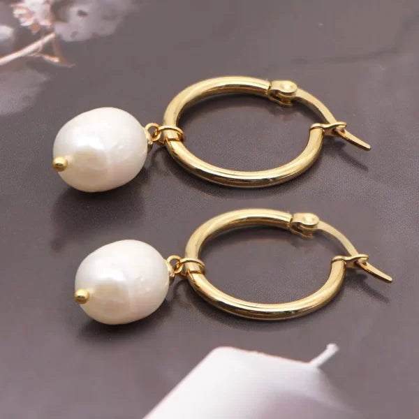 White duo pearl earrings